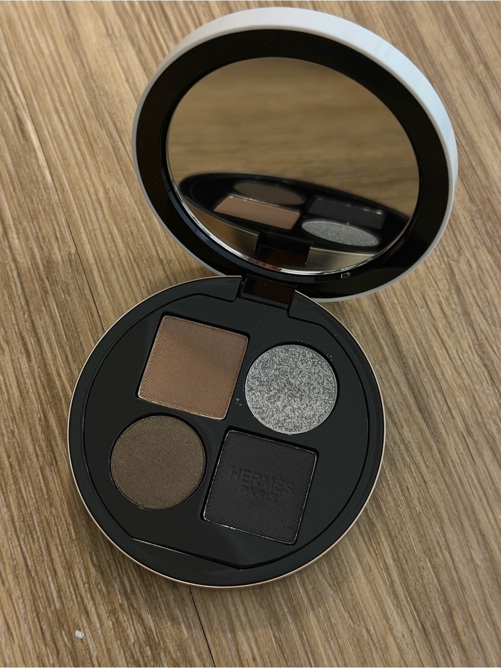 Hermes Eyeshadow Quad 05 ombres fumées